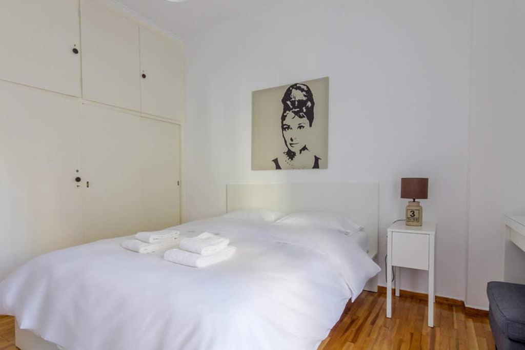 Brand New Decorated Flat For 4 Ppl In Pagrati Atenas Exterior foto
